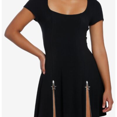 Social Collision Black Star Zipper Dress