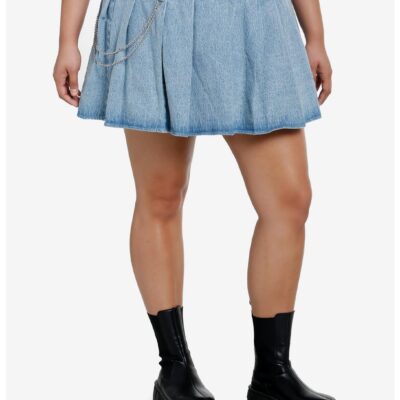 Social Collision Pleated Denim Skirt With Belt & Chain Plus Size