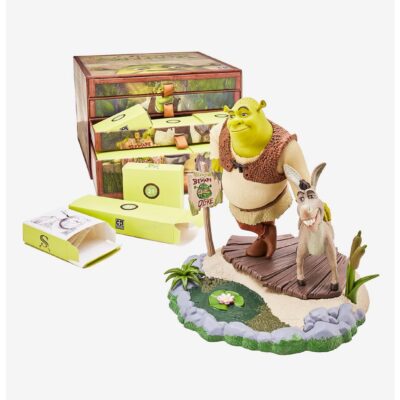 Shrek Statue Advent Calendar Figure